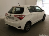  Toyota  Yaris TOYOTA  / 2017 / 5P / berlina con portón 1.5 100H Active #2