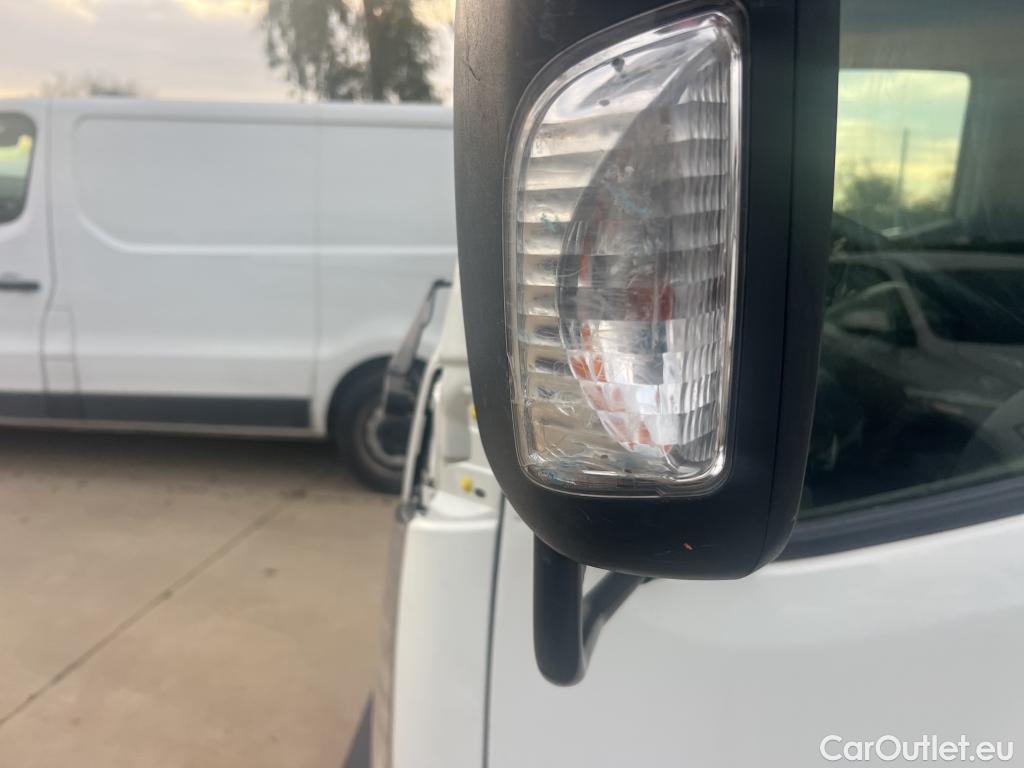  Nissan  NV400 NISSAN NT400 / 2014 / 2P / pick-up de lados abatibles 35.13/2 Básico AA CAL Cab Abatible Media #47