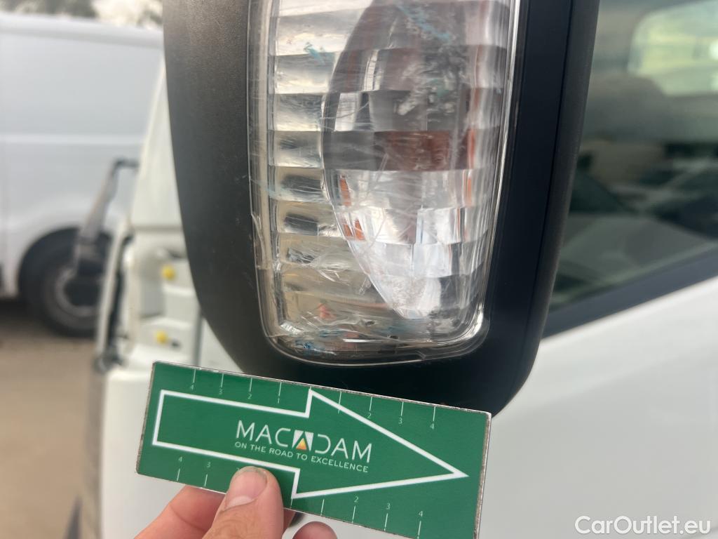  Nissan  NV400 NISSAN NT400 / 2014 / 2P / pick-up de lados abatibles 35.13/2 Básico AA CAL Cab Abatible Media #48