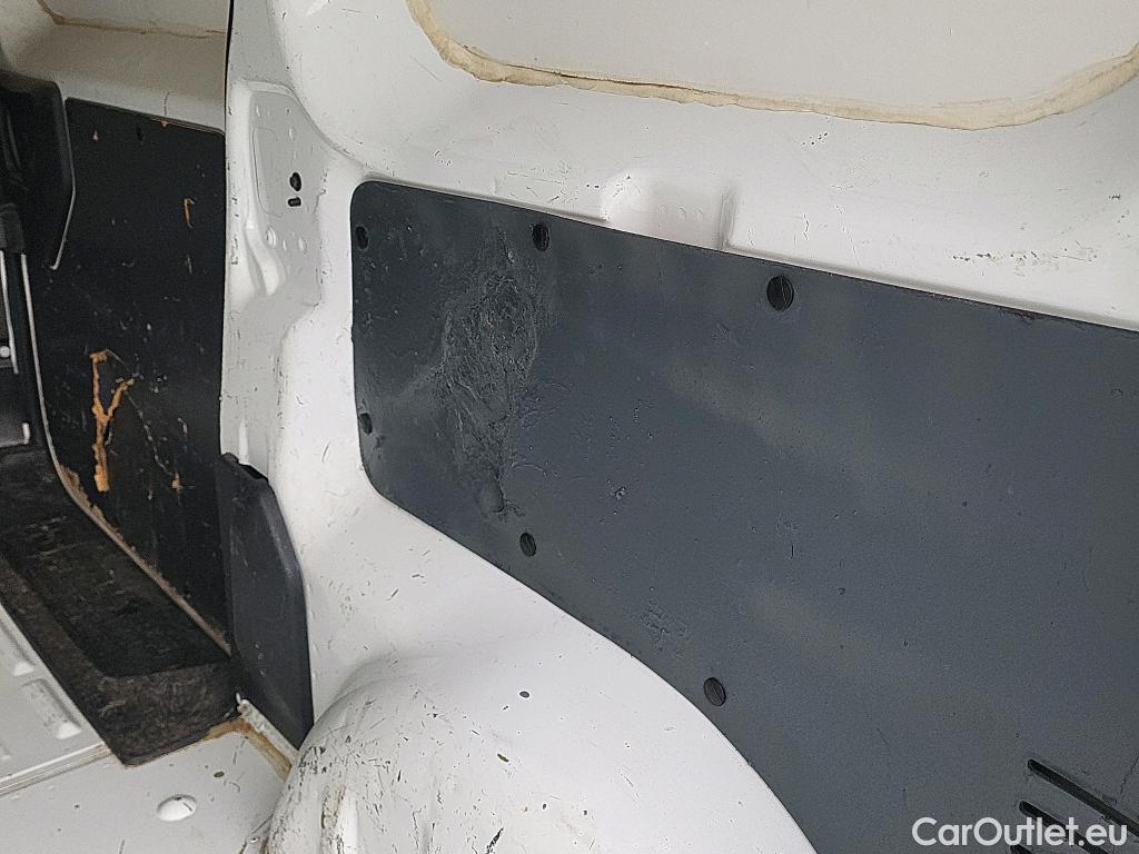  Citroen  Jumpy CITROEN  / 2016 / 4P / furgón Talla M BlueHDi 85KW (115CV) 6v Confort #28