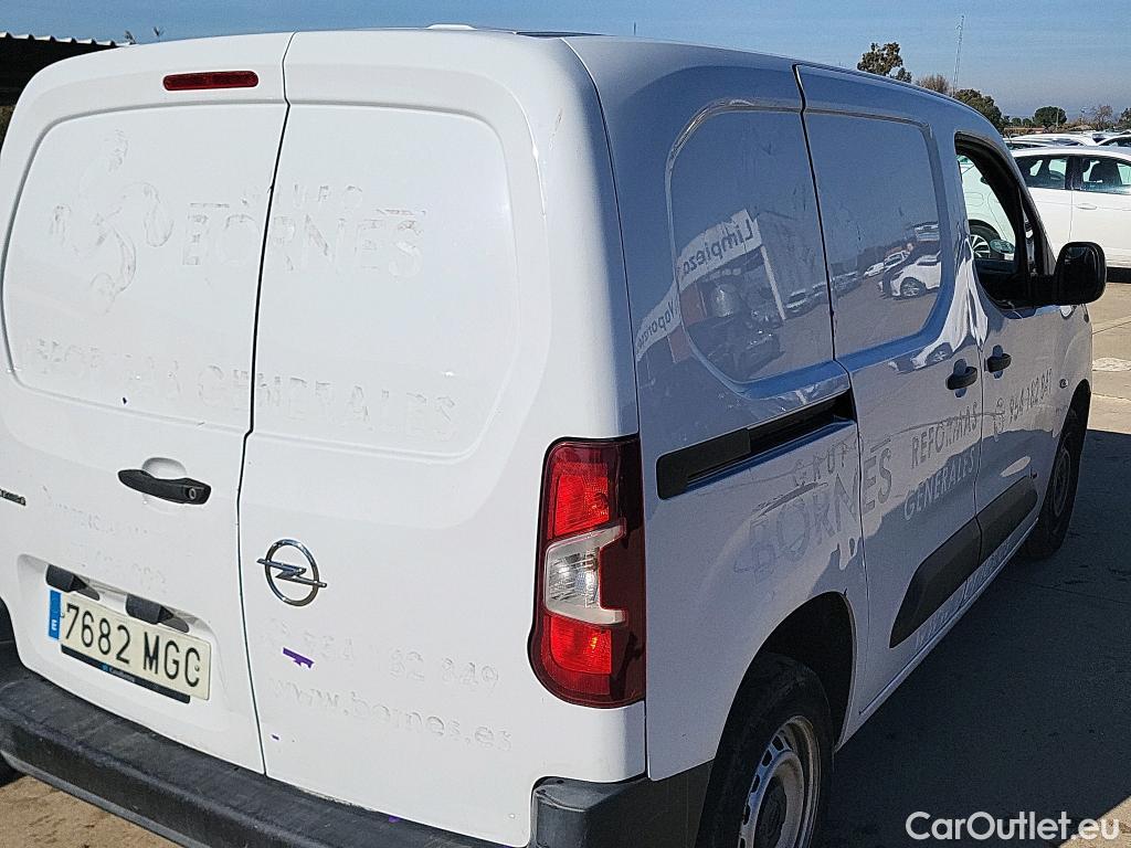  Opel  Combo OPEL  / 2018 / 3P / furgón derivado de turismo Cargo L 650kg Diesel 1.5 100HP S&S MT E6 #18