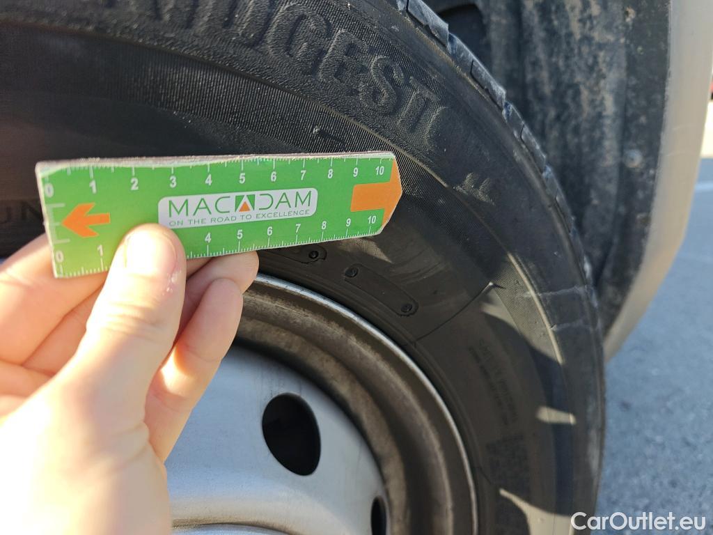  Opel  Movano OPEL  / 2021 / 4P / furgón Furgón Edition L2H2 3.5T BlueHDi 103kW #26