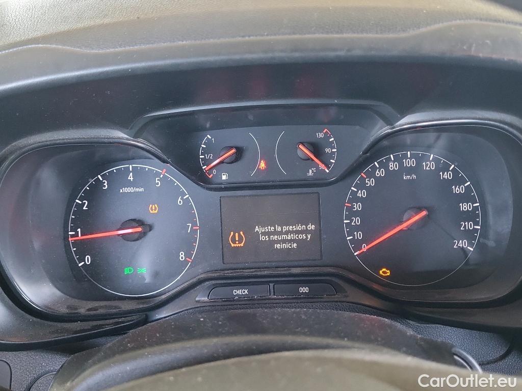  Opel  Combo OPEL  / 2018 / 3P / furgón derivado de turismo Cargo L 650kg Diesel 1.5 100HP S&S MT E6 #51