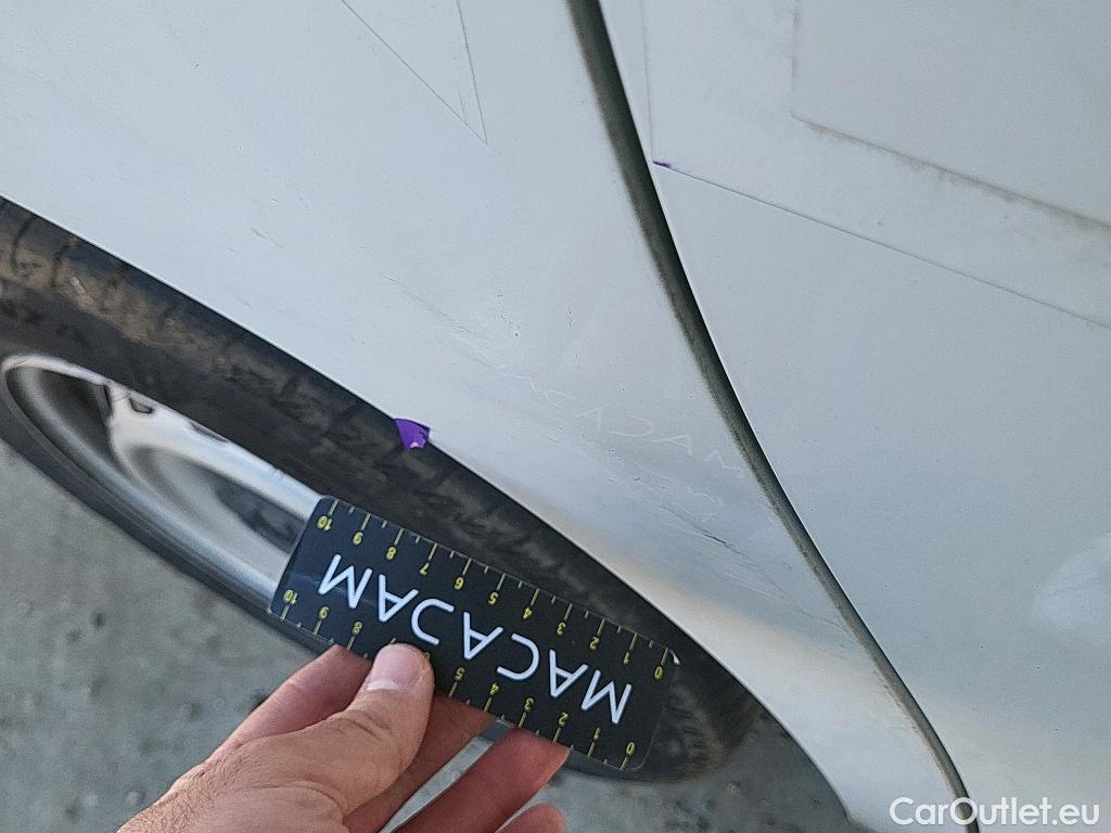  Opel  Combo OPEL  / 2018 / 3P / furgón derivado de turismo Cargo L 650kg Diesel 1.5 100HP S&S MT E6 #9