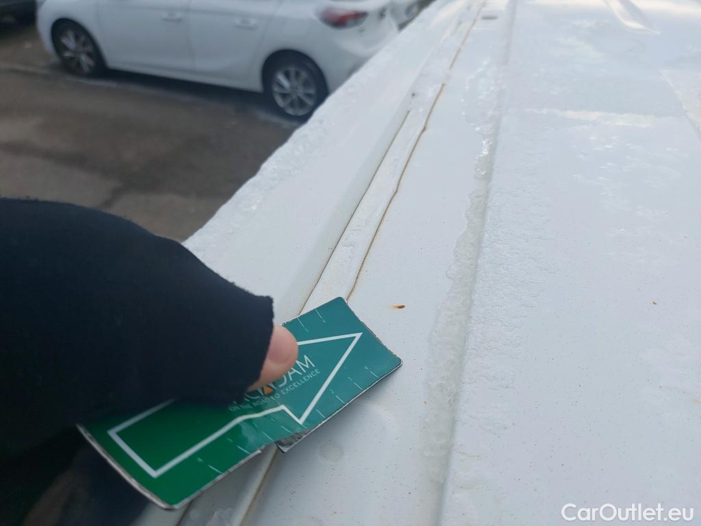  Peugeot  Partner PEUGEOT  / 2018 / 4P / furgón derivado de turismo Standard 1000kg BlueHDi 73kW #28