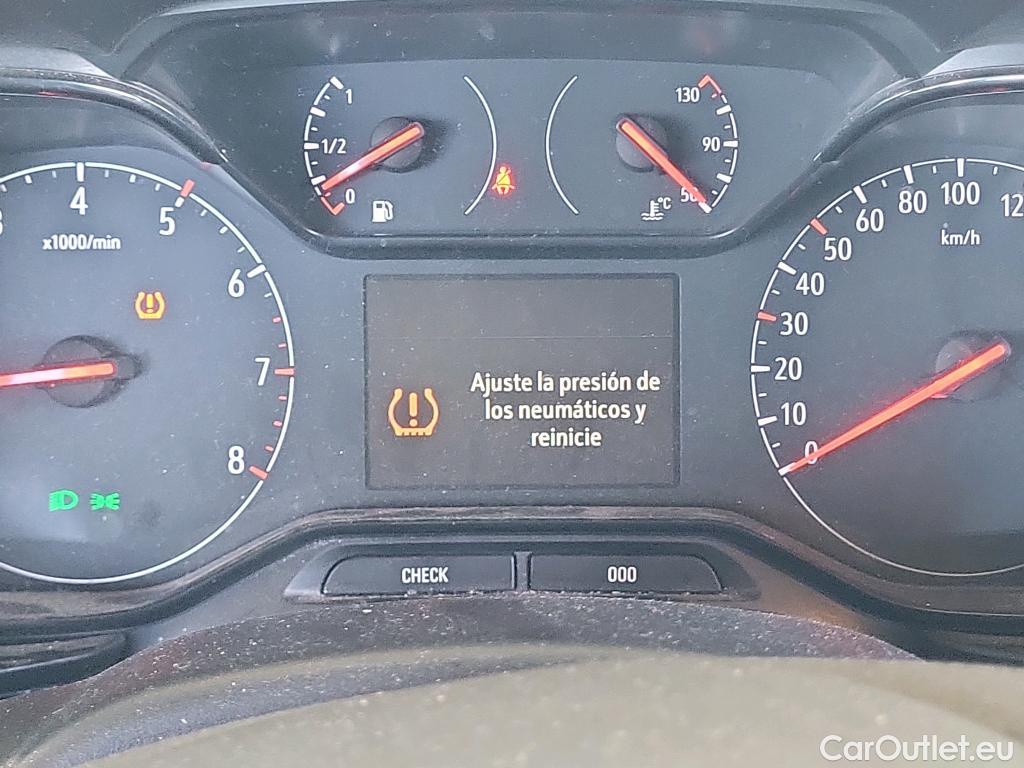  Opel  Combo OPEL  / 2018 / 3P / furgón derivado de turismo Cargo L 650kg Diesel 1.5 100HP S&S MT E6 #52