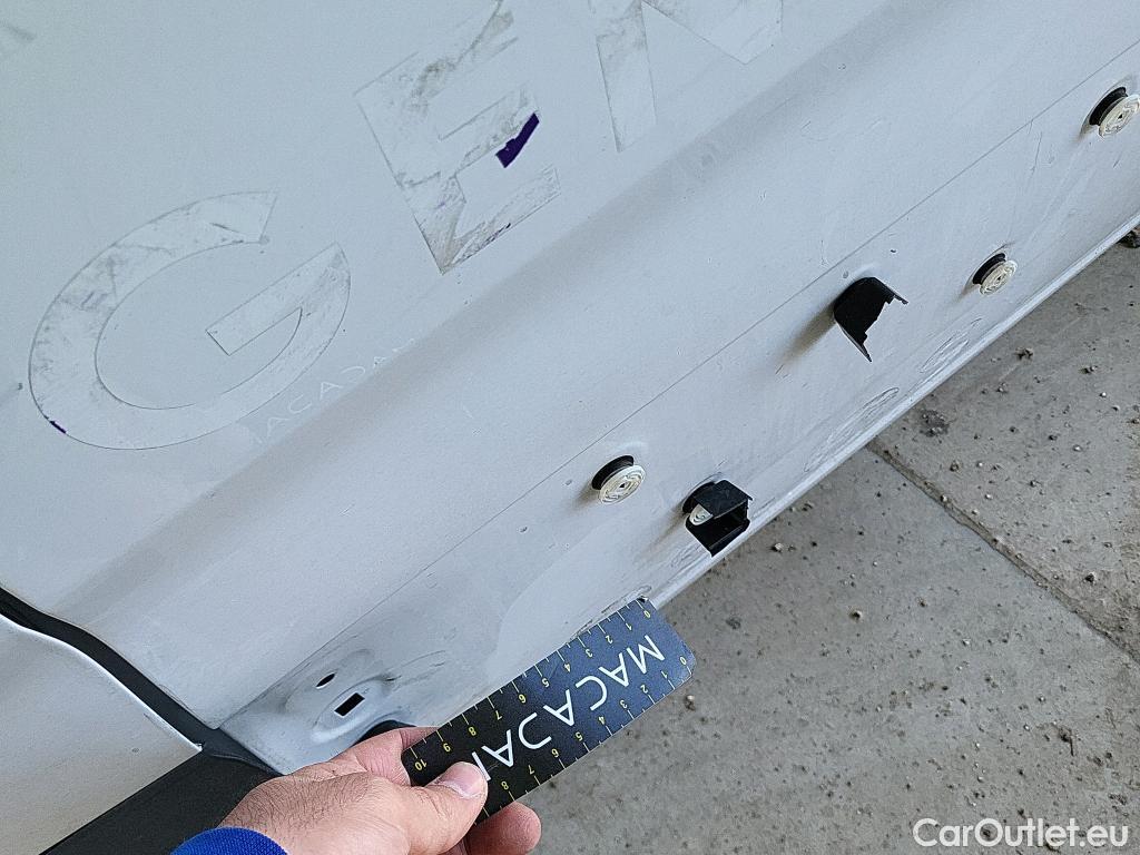  Opel  Combo OPEL  / 2018 / 3P / furgón derivado de turismo Cargo L 650kg Diesel 1.5 100HP S&S MT E6 #13