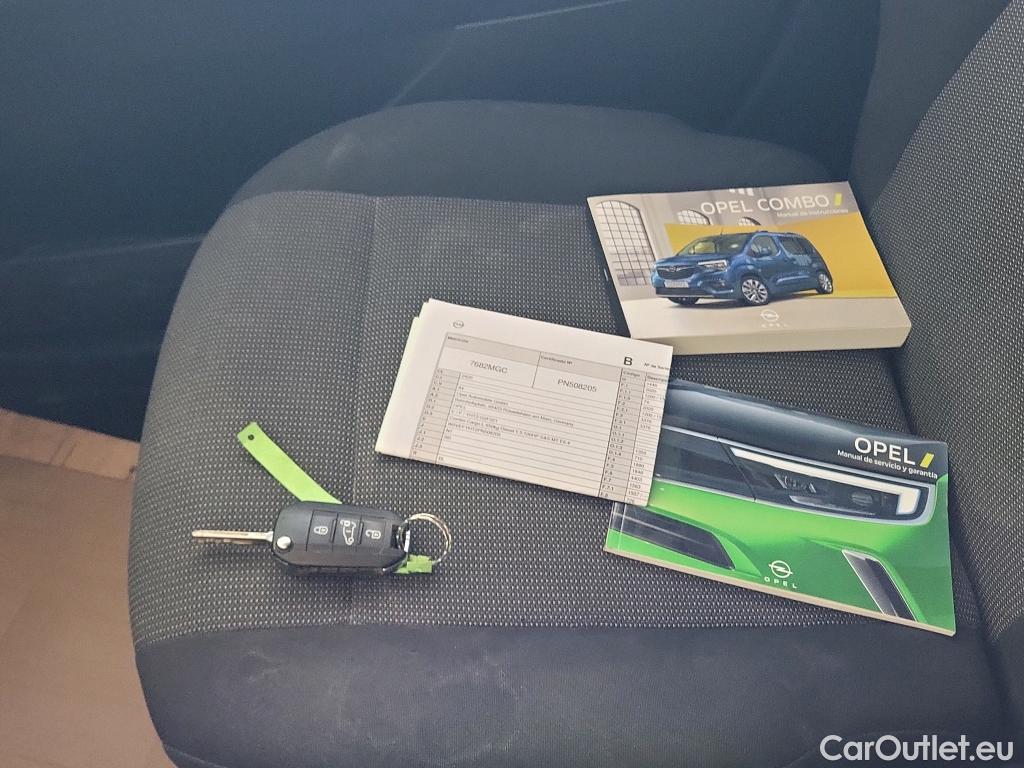  Opel  Combo OPEL  / 2018 / 3P / furgón derivado de turismo Cargo L 650kg Diesel 1.5 100HP S&S MT E6 #3