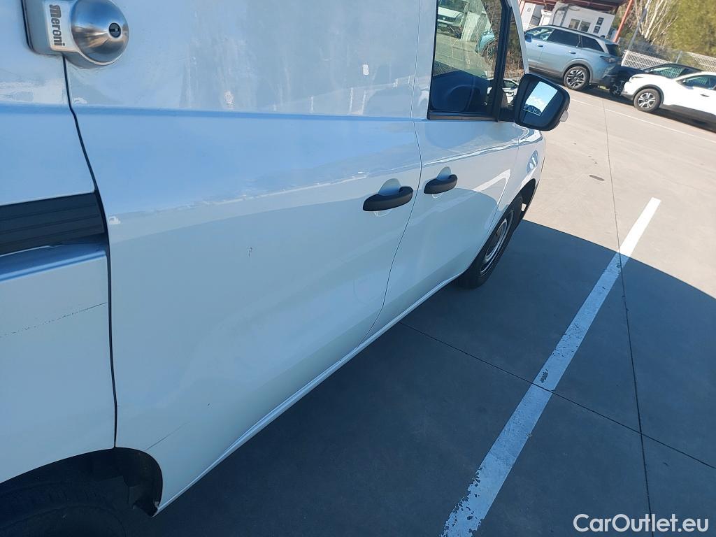  Mercedes  Citan MERCEDES-BENZ  / 2021 / 4P / furgón derivado de turismo 110 CDI 70kW Furgón Base Largo #32