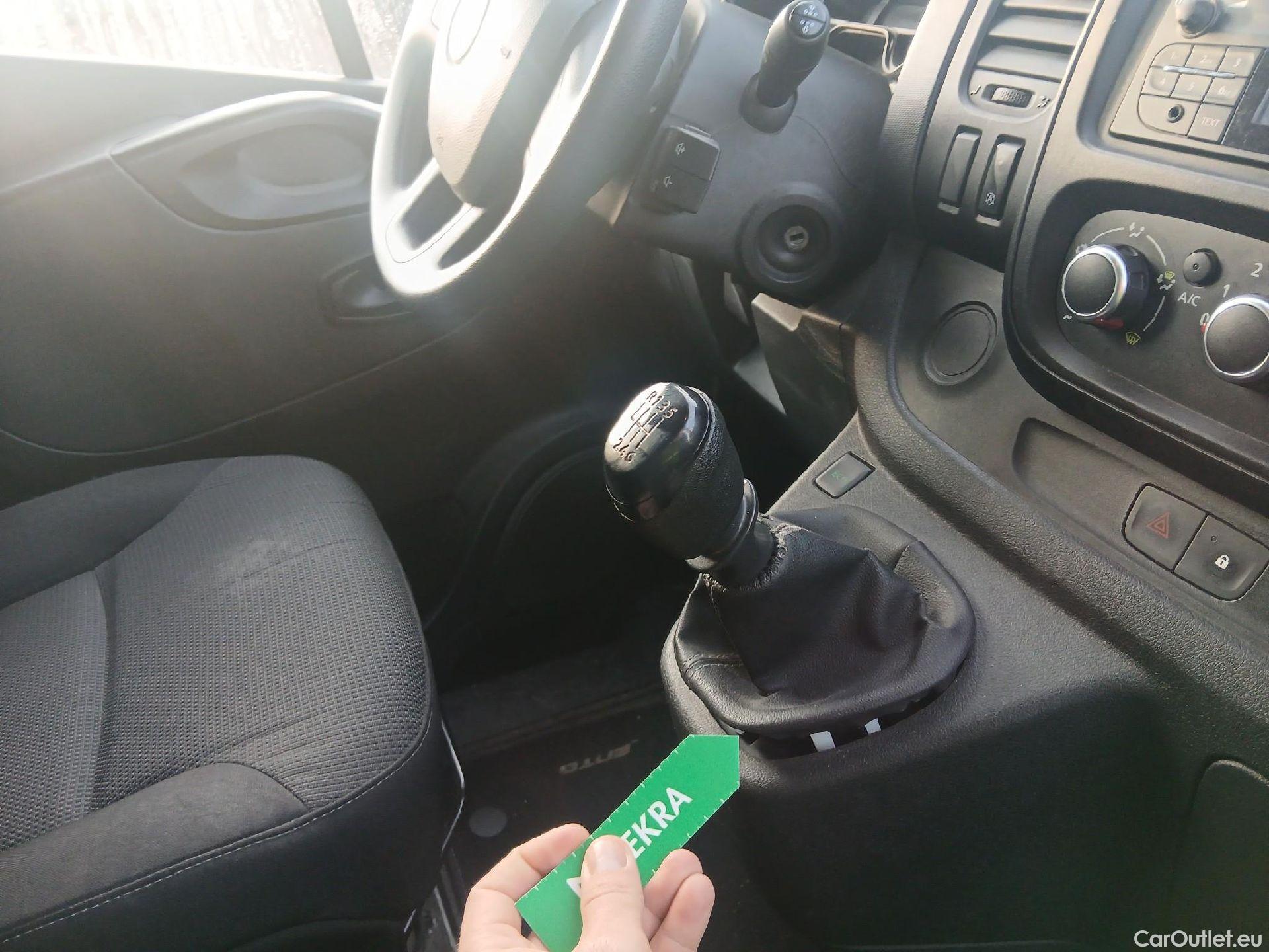  Fiat  Talento FIAT  / 2016 / 4P / furgón 1.2 Base Corto 2.0 MJet 88kW (120CV) #29