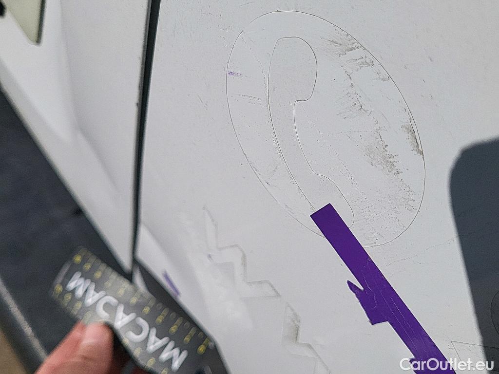  Opel  Combo OPEL  / 2018 / 3P / furgón derivado de turismo Cargo L 650kg Diesel 1.5 100HP S&S MT E6 #15