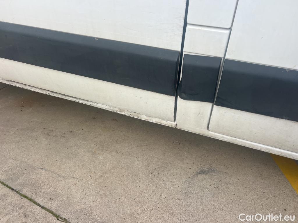  Renault  Master RENAULT  / 2019 / 4P / furgón Furgón T L2H2 3500 Bl dCi 100kW (135CV) #3