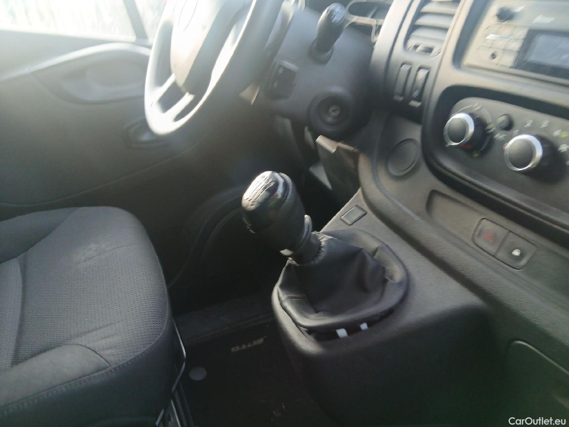  Fiat  Talento FIAT  / 2016 / 4P / furgón 1.2 Base Corto 2.0 MJet 88kW (120CV) #30