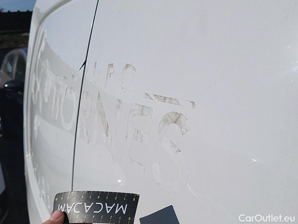  Opel  Combo OPEL  / 2018 / 3P / furgón derivado de turismo Cargo L 650kg Diesel 1.5 100HP S&S MT E6 #20