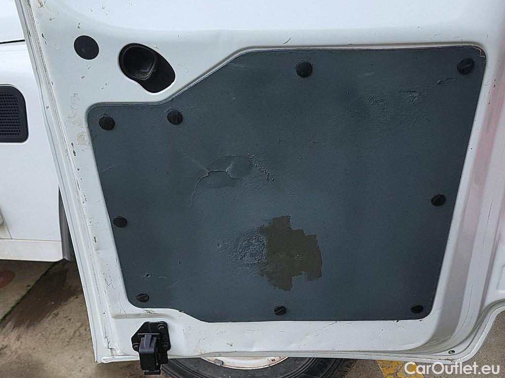  Citroen  Jumpy CITROEN  / 2016 / 4P / furgón Talla M BlueHDi 85KW (115CV) 6v Confort #26