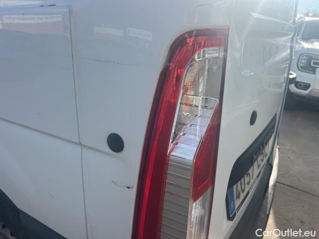  Renault  Master RENAULT  / 2019 / 4P / furgón Furgón T L2H2 3500 Bl dCi 100kW (135CV) #11