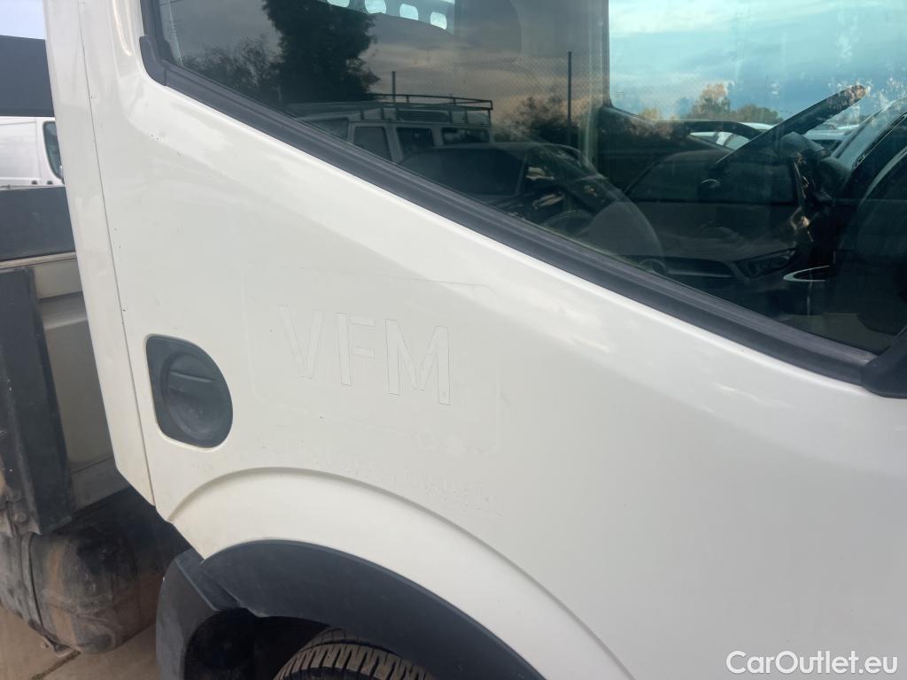  Nissan  NV400 NISSAN NT400 / 2014 / 2P / pick-up de lados abatibles 35.13/2 Básico AA CAL Cab Abatible Media #36