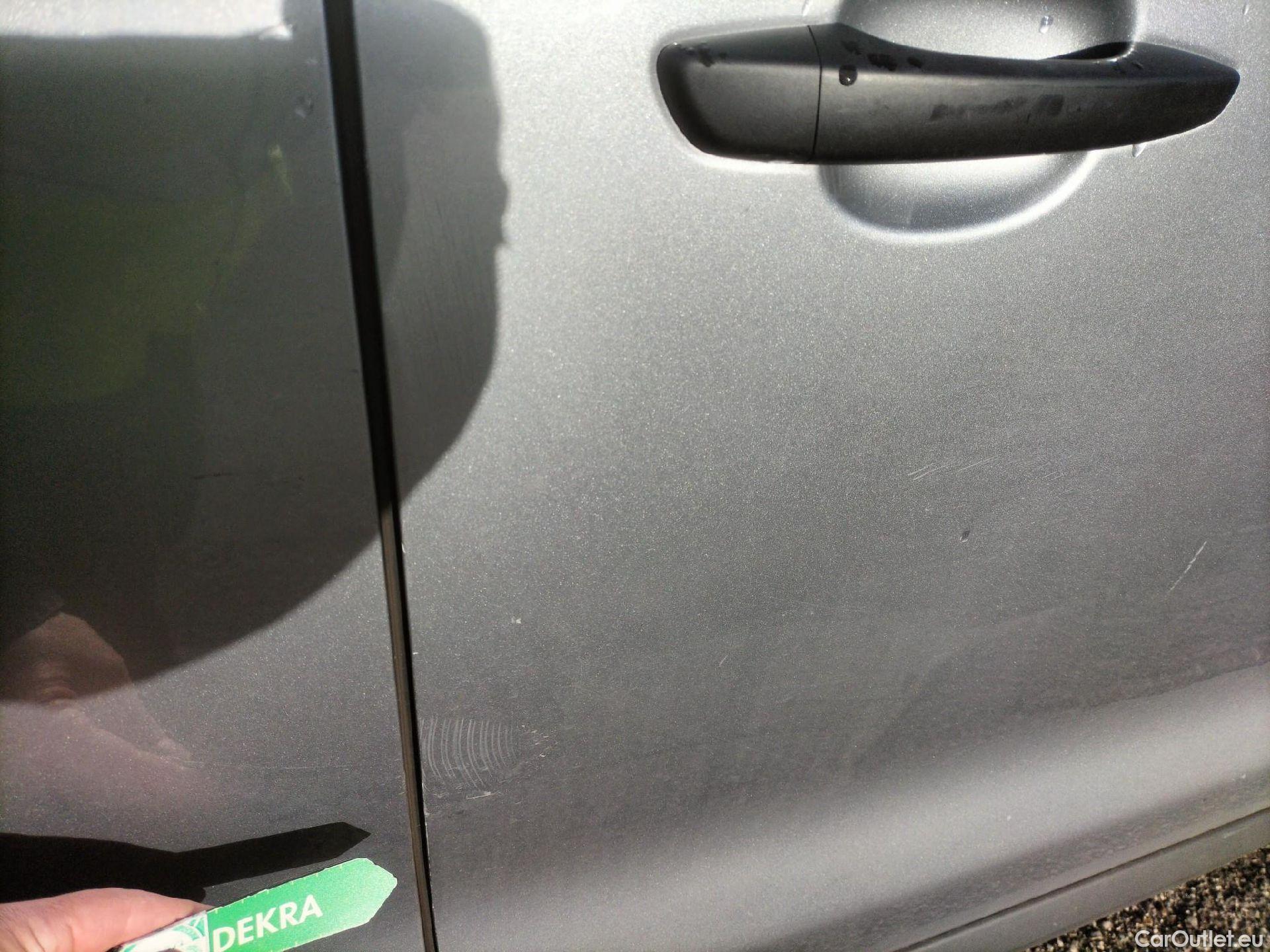  Opel  Vivaro OPEL  / 2019 / 4P / furgón 1.5 Diésel 88kW (120CV) M Std Select #49