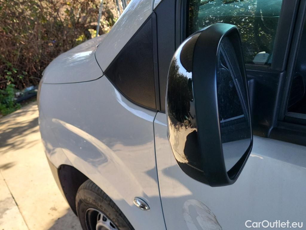  Opel  Combo OPEL  / 2018 / 3P / furgón derivado de turismo Cargo L 650kg Diesel 1.5 100HP S&S MT E6 #45