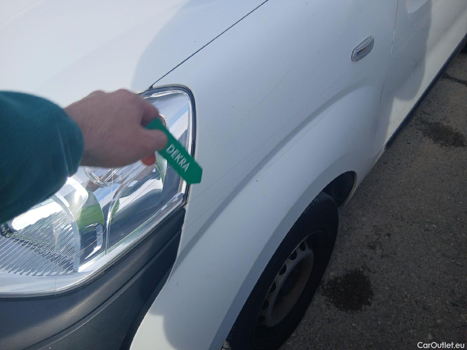  Fiat  Fiorino FIAT  / 2016 / 3P / furgón derivado de turismo Cargo Base 1.3 Mjet 59kW (80CV) E6 #5