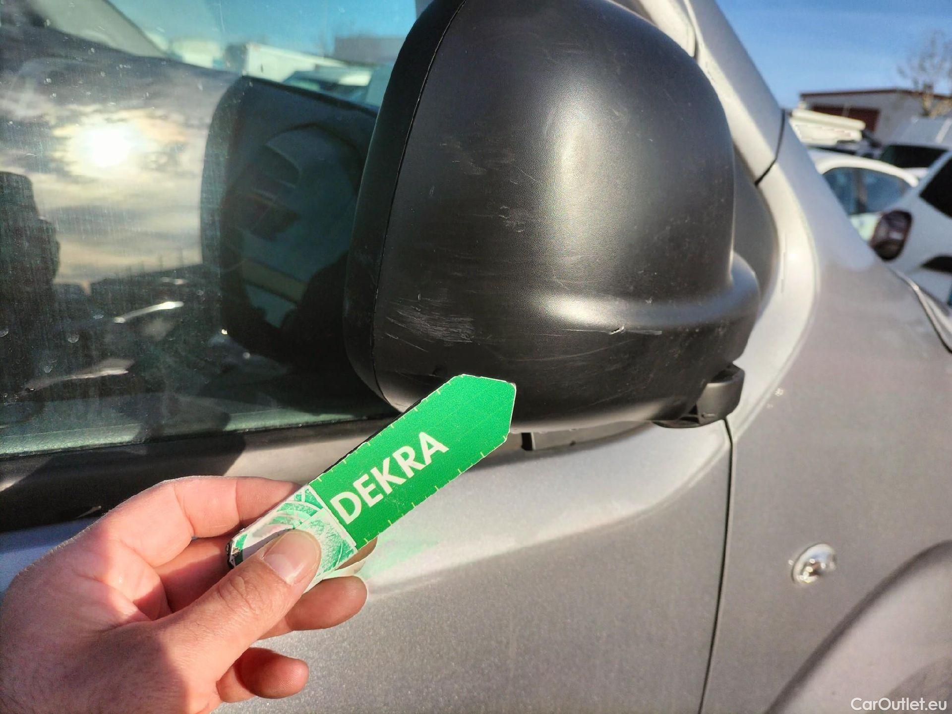  Opel  Vivaro OPEL  / 2019 / 4P / furgón 1.5 Diésel 88kW (120CV) M Std Select #52