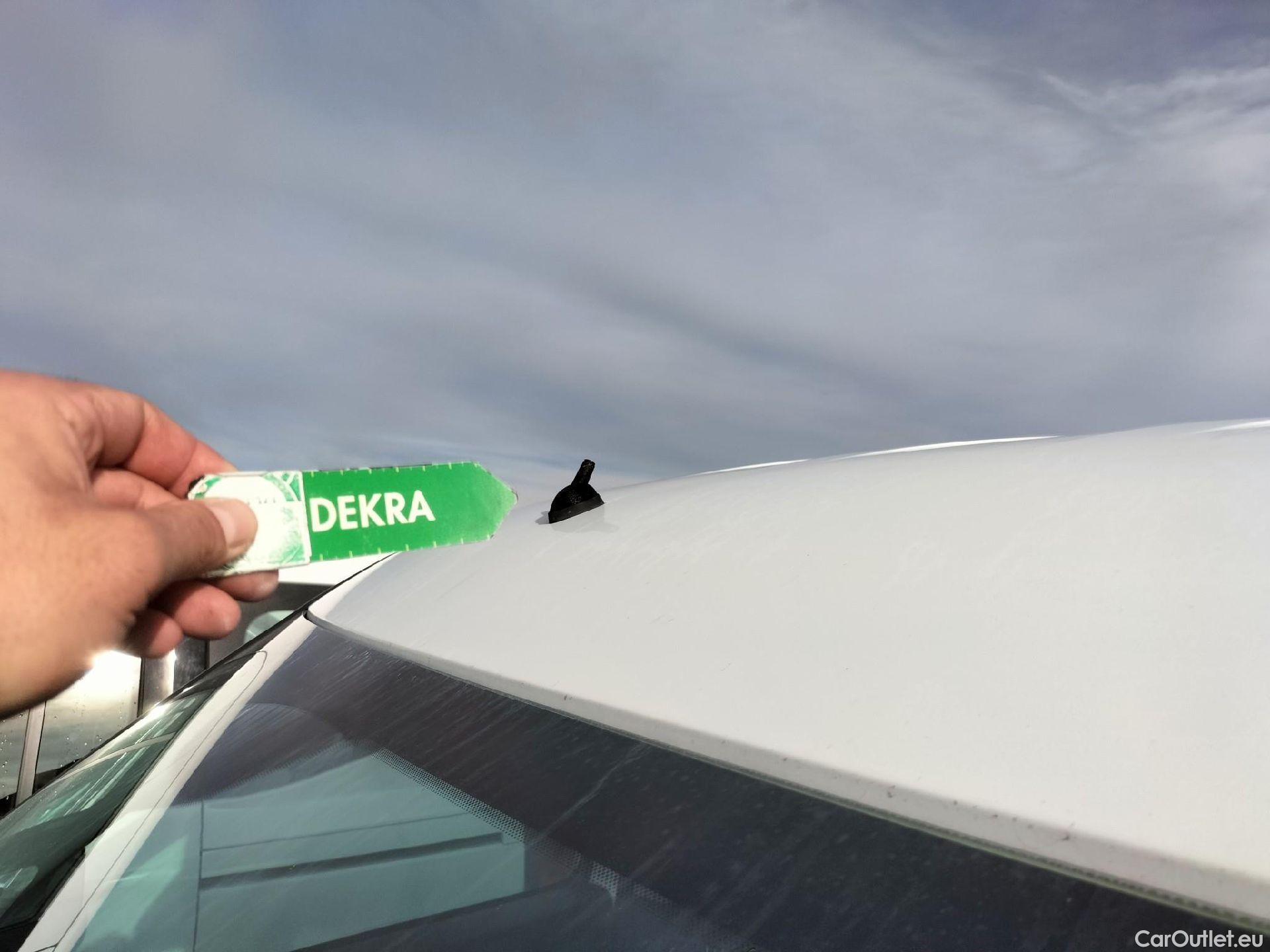  Fiat  Doblo FIAT Doblò Cargo/2015/3P/furgón derivado de turismo Cargo Base 1.3 Multijet 70kW (95CV) #6