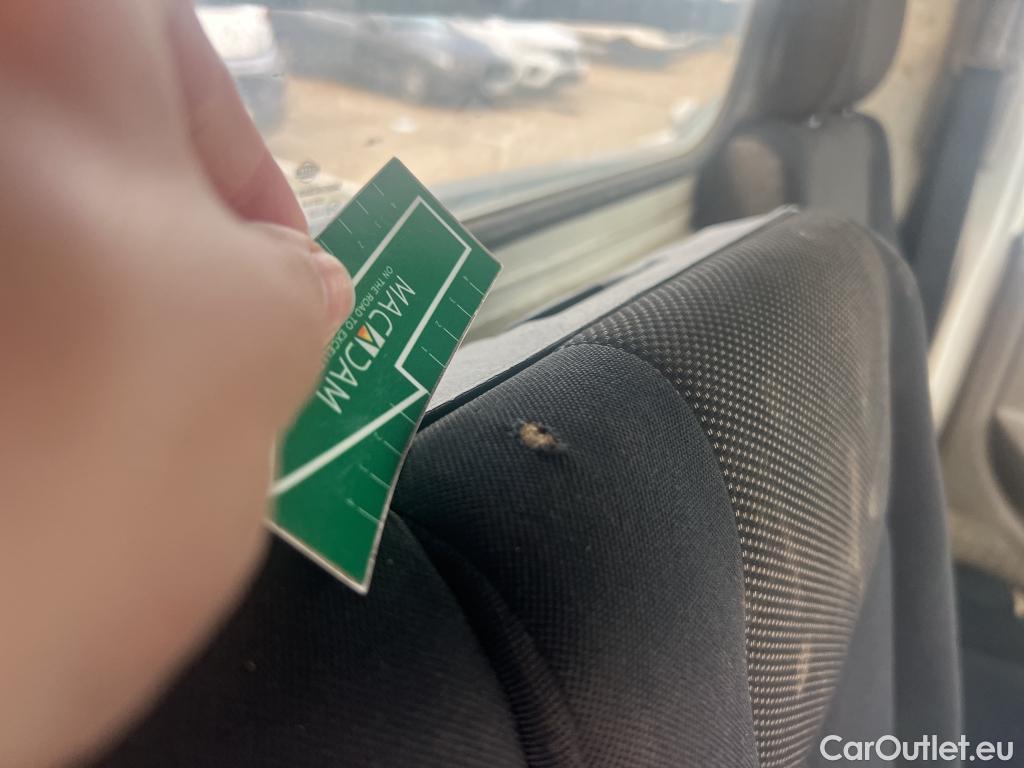  Nissan  NV400 NISSAN NT400 / 2014 / 2P / pick-up de lados abatibles 35.13/2 Básico AA CAL Cab Abatible Media #27