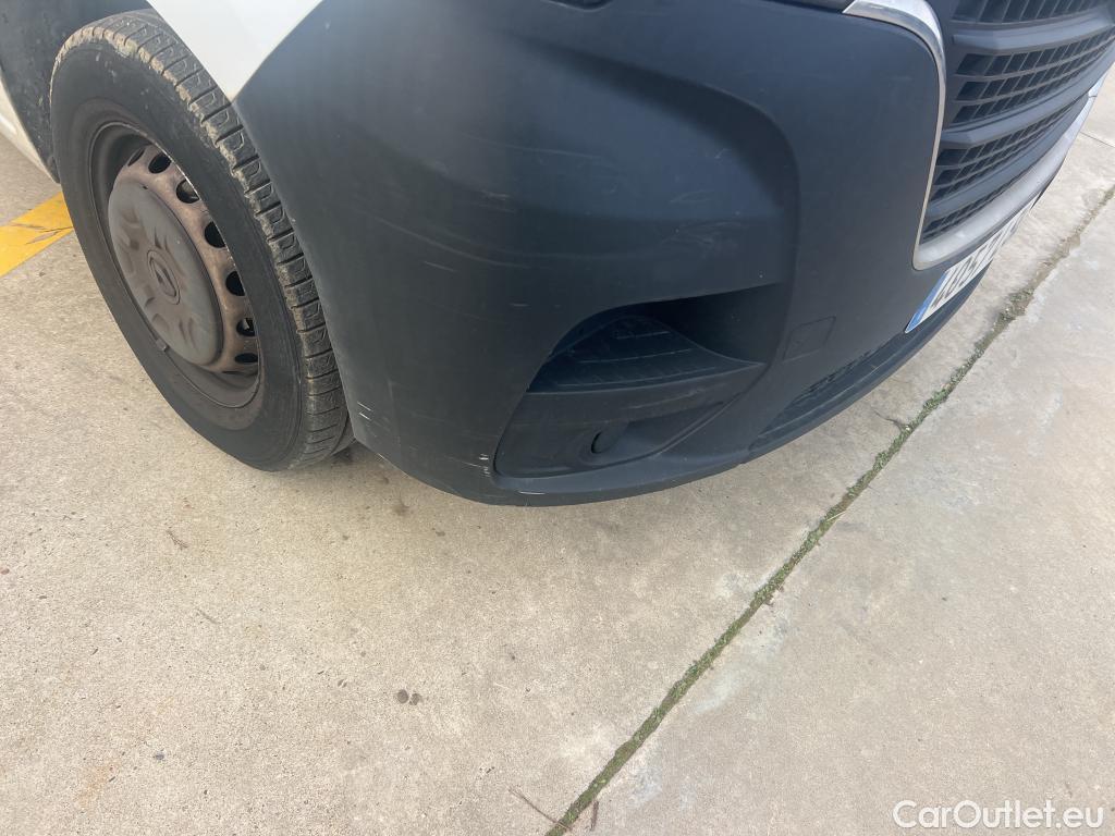  Renault  Master RENAULT  / 2019 / 4P / furgón Furgón T L2H2 3500 Bl dCi 100kW (135CV) #27