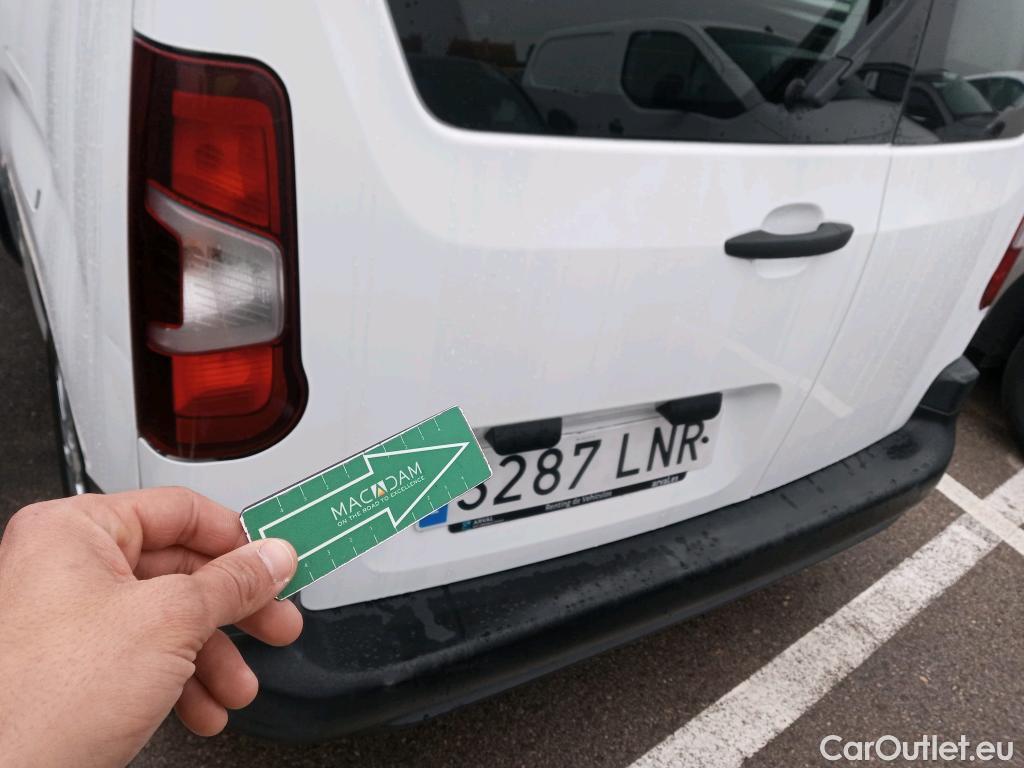  Toyota  Proace TOYOTA  City / 2020 / 4P / combi 1.5D 75kW (100CV) GX L1 #12