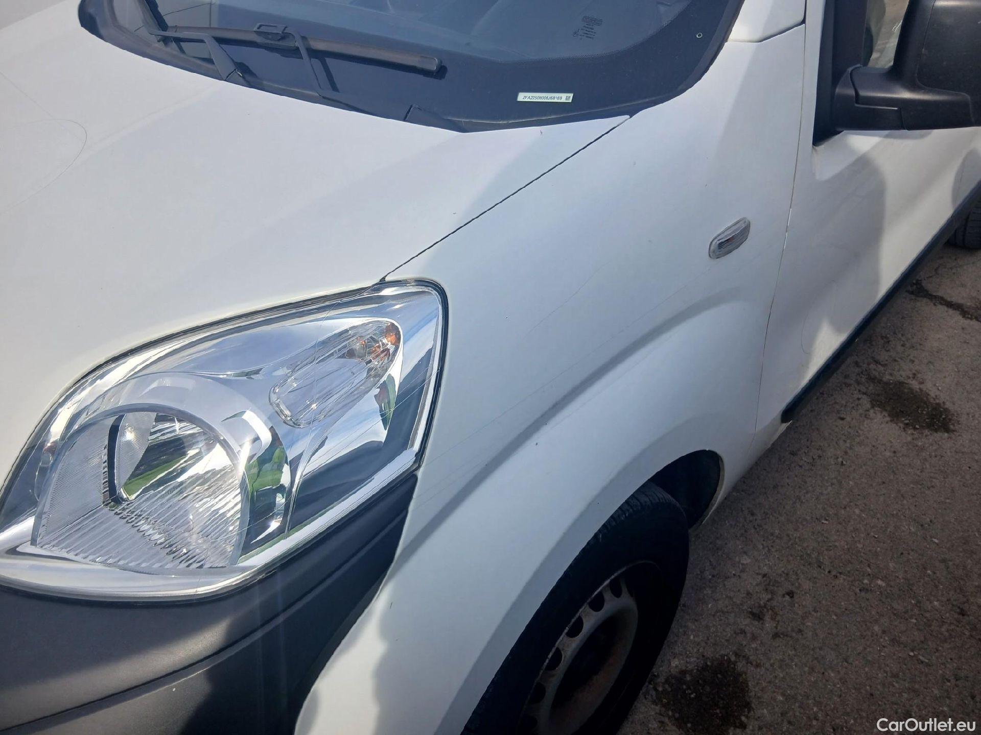  Fiat  Fiorino FIAT  / 2016 / 3P / furgón derivado de turismo Cargo Base 1.3 Mjet 59kW (80CV) E6 #6