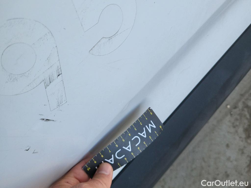  Opel  Combo OPEL  / 2018 / 3P / furgón derivado de turismo Cargo L 650kg Diesel 1.5 100HP S&S MT E6 #50