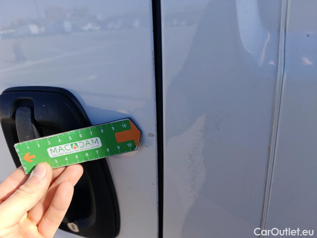  Opel  Movano OPEL  / 2021 / 4P / furgón Furgón Edition L2H2 3.5T BlueHDi 103kW #28