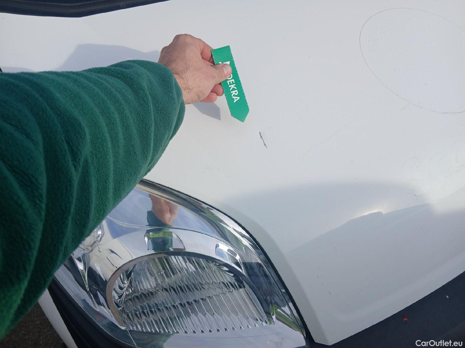  Fiat  Fiorino FIAT  / 2016 / 3P / furgón derivado de turismo Cargo Base 1.3 Mjet 59kW (80CV) E6 #4