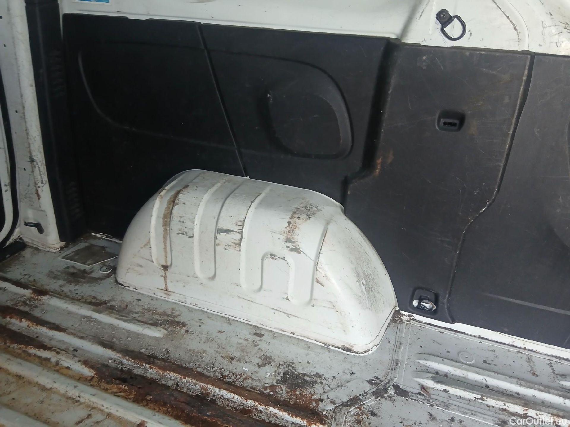  Fiat  Talento FIAT  / 2016 / 4P / furgón 1.2 Base Corto 2.0 MJet 88kW (120CV) #36