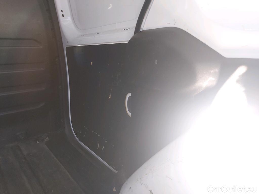  Mercedes  Citan MERCEDES-BENZ  / 2021 / 4P / furgón derivado de turismo 110 CDI 70kW Furgón Base Largo #22