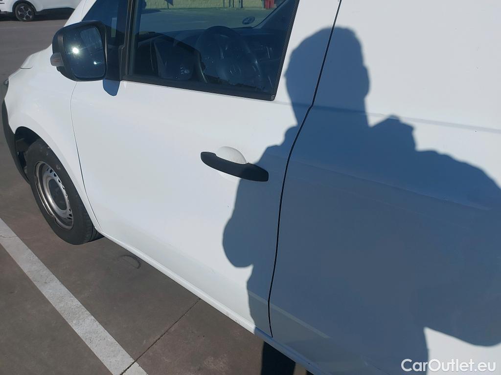  Mercedes  Citan MERCEDES-BENZ  / 2021 / 4P / furgón derivado de turismo 110 CDI 70kW Furgón Base Largo #11