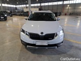  Skoda  Octavia SKODA  / 2016 / 5P / STATION WAGON 2.0 TDI 135KW SCOUT DSG 4WD #6