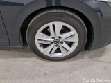  Volkswagen  Golf  VOLKSWAGEN / 2019 / 5P / BERLINA 2.0 TDI SCR LIFE DSG #59