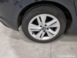  Volkswagen  Golf  VOLKSWAGEN / 2019 / 5P / BERLINA 2.0 TDI SCR LIFE DSG #61