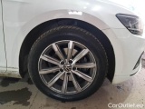  Volkswagen  Passat VOLKSWAGEN  / 2019 / 5P / STATION WAGON VAR. 2.0TDI SCR EVO 110KW BUSINESS DSG #17