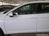  Volkswagen  Passat VOLKSWAGEN  / 2019 / 5P / STATION WAGON VAR. 2.0TDI SCR EVO 110KW BUSINESS DSG #48