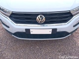  Volkswagen  T-ROC VOLKSWAGEN  / 2017 / 5P / SUV 1.6 TDI SCR BUSINESS BMT #28