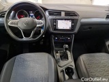  Volkswagen  Tiguan VOLKSWAGEN  / 2020 / 5P / SUV 2.0 TDI SCR 90KW LIFE #3