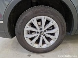  Volkswagen  Tiguan VOLKSWAGEN  / 2020 / 5P / SUV 2.0 TDI SCR 90KW LIFE #19