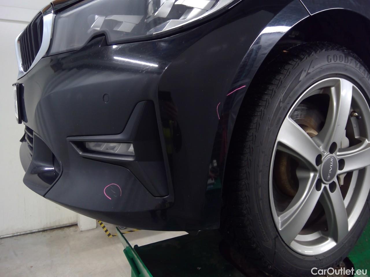  Bmw  Serie 3 330e Touring xDrive Connec.Aut #1