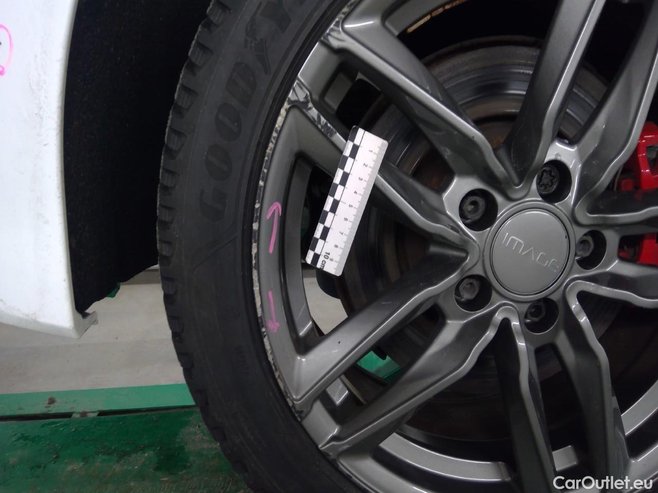  Audi  A3  SB 45 TFSI e S line Aut #24