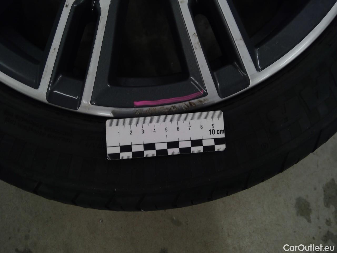  Bmw  Serie 3 330e Touring xDrive Connec.Aut #1