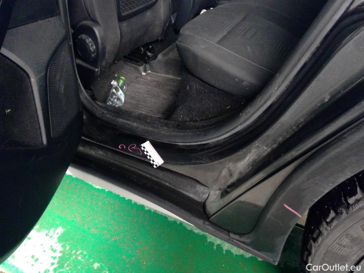  Ford  Focus  Wag EB 125 Act.Ed. Aut #16