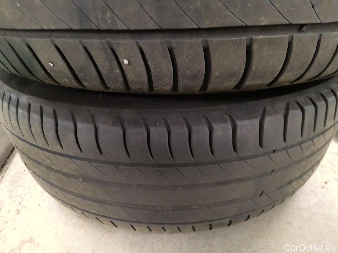  Ford  Focus  Wag EB 125 Act.Ed. Aut #2