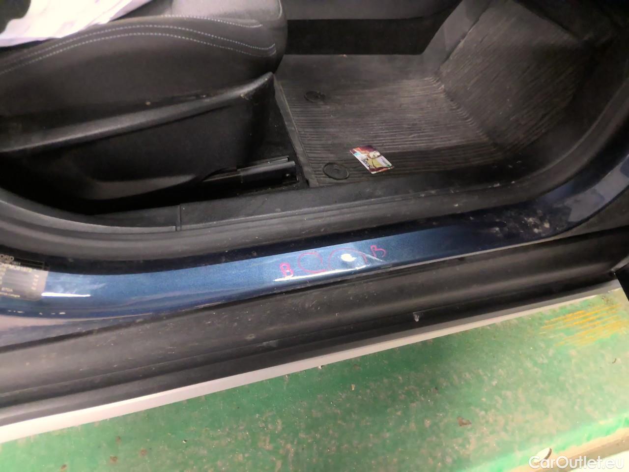  Ford  Focus  Wag EB 125 Act.Ed. Aut #9